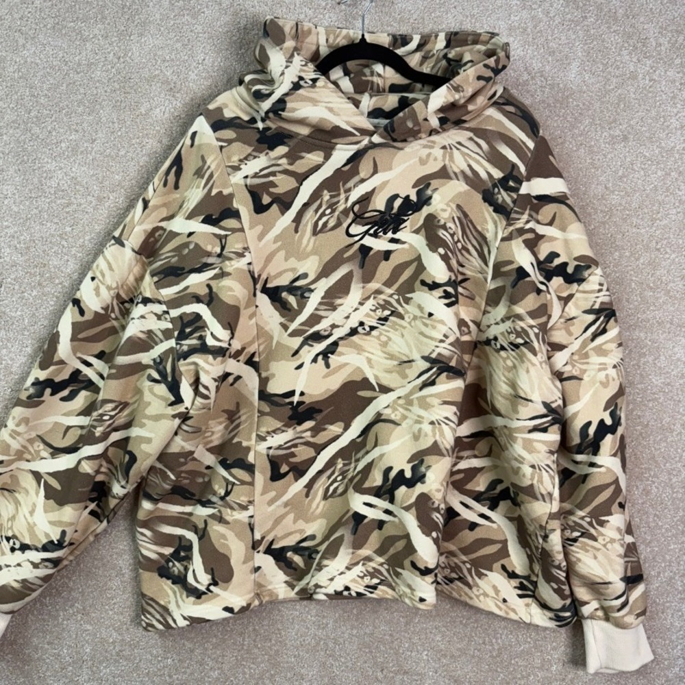 I AM GIA Camo Hoodie Women's Medium Oversized Logo Sweatshirt Streetwear - Picture 2 of 10